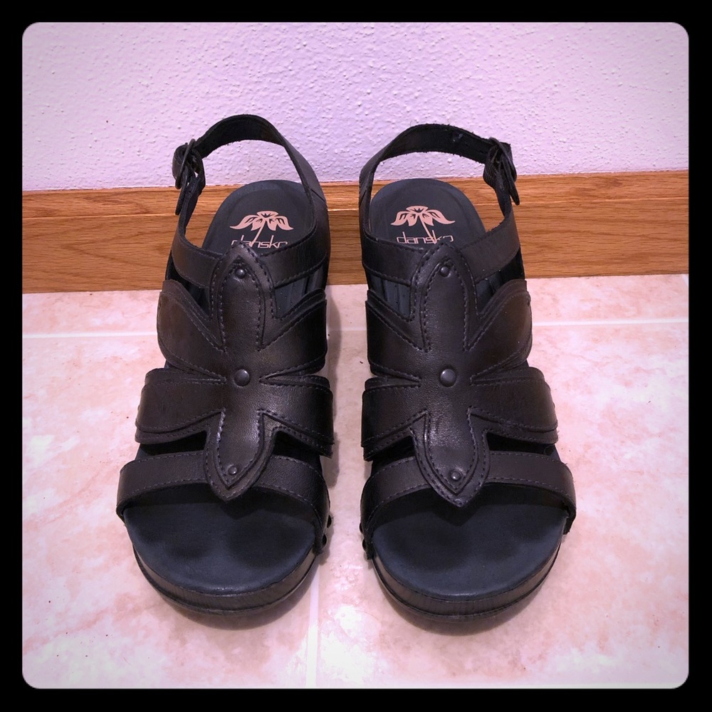 Dansko heeled sandals, black leather, size 38